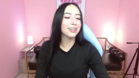  Saraa  online show from December 2, 2025, 2:01 pm