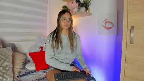   online show from March 11, 2026, 11:27 am