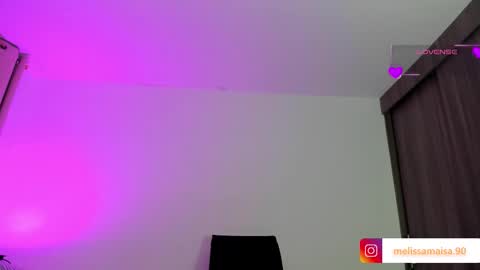 SARA    INDEPENDENT MODEL online show from March 23, 2026, 11:20 pm