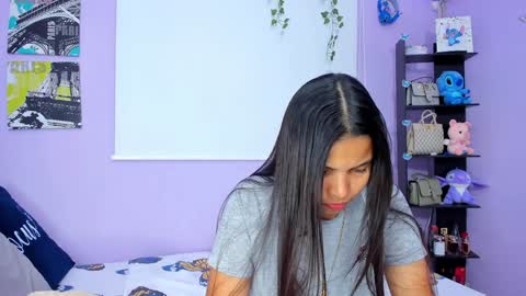 Sara Mendez online show from December 5, 2024, 11:07 pm