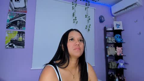Sara Mendez online show from December 12, 2024, 3:43 am