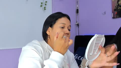 Sara Mendez online show from January 5, 2025, 11:22 pm