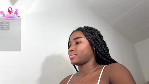 Sara online show from December 23, 2025, 2:42 am