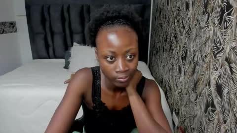 Snapshot of sara_naugty chatting on November 20, 2025, 8:30 pm S A R A online show from November 20, 2025, 8:30 pm