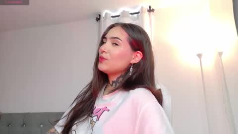 Sara online show from February 10, 2026, 8:57 pm