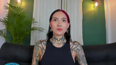 Sara online show from May 6, 2026, 3:17 pm