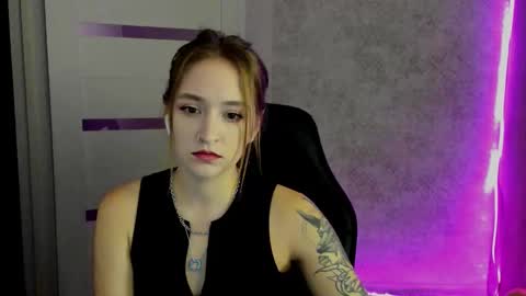 Snapshot of sara_rossse chatting on November 28, 2025, 8:11 pm Sara online show from November 28, 2025, 8:11 pm