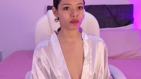 Snapshot of sara_sharma chatting on September 29, 2025, 3:50 pm sara  online show from September 29, 2025, 3:50 pm