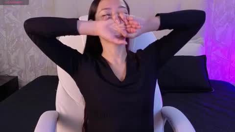 Snapshot of sara_sharma chatting on October 7, 2025, 12:46 pm sara  online show from October 7, 2025, 12:46 pm