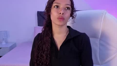Snapshot of sara_sharma chatting on October 15, 2025, 2:50 pm sara  online show from October 15, 2025, 2:50 pm