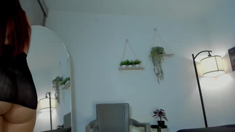 sara_sweett9 online show from November 19, 2025, 9:26 pm