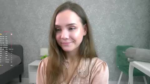 Snapshot of sara_whooops chatting on October 13, 2025, 7:36 pm Im Sara online show from October 13, 2025, 7:36 pm