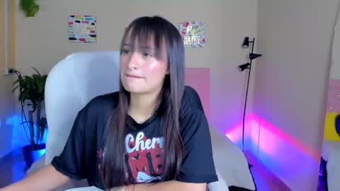 Sarah Ramirez online show from December 19, 2024, 4:13 am