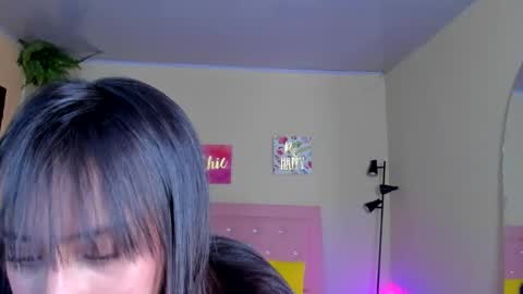 Sarah Ramirez online show from December 19, 2024, 7:18 am