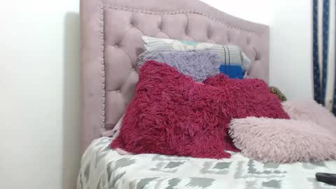 Snapshot of saraadollxx chatting on October 16, 2025, 7:37 pm Sara online show from October 16, 2025, 7:37 pm
