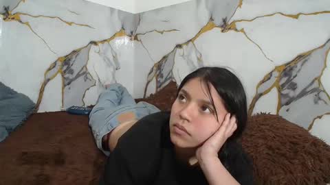 sara and thomas online show from December 13, 2025, 7:53 pm