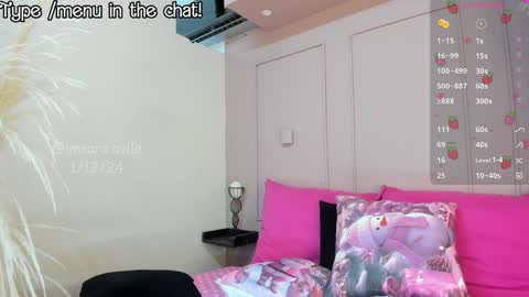 SaraAvila  online show from December 1, 2024, 9:48 pm