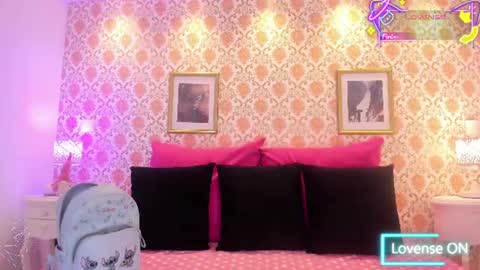 Snapshot of saraavila_ chatting on June 10, 2026, 7:35 pm SaraAvila online show from June 10, 2026, 7:35 pm