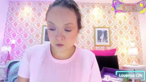 Snapshot of saraavila_ chatting on June 12, 2026, 1:48 am SaraAvila online show from June 12, 2026, 1:48 am