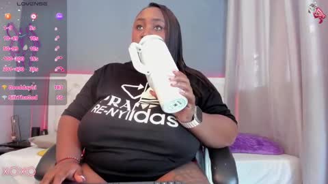 Snapshot of saraby_blandon chatting on January 8, 2025, 1:41 pm online show from January 8, 2025, 1:41 pm