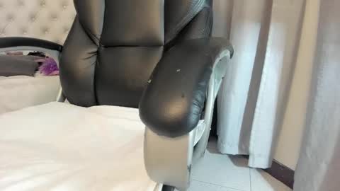 Snapshot of saraby_blandon chatting on January 30, 2025, 10:29 am online show from January 30, 2025, 10:29 am