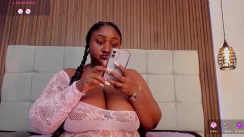 Snapshot of saraby_blandon chatting on September 11, 2025, 10:48 am online show from September 11, 2025, 10:48 am