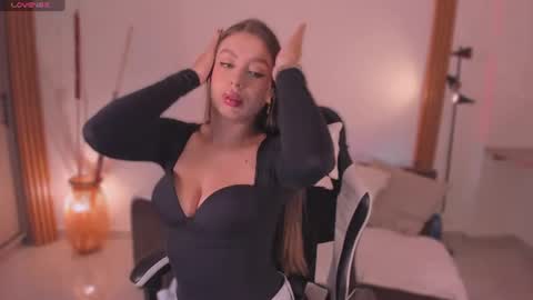sara cavali online show from July 13, 2026, 7:27 pm