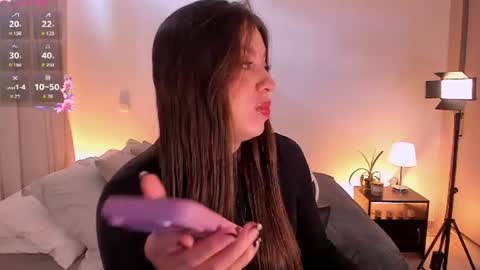 sara cavali online show from July 25, 2026, 7:44 pm