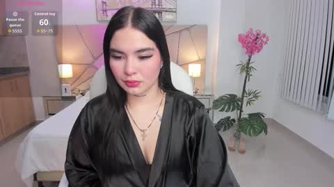 saracruz online show from February 28, 2026, 2:45 am