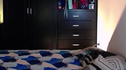 saradiazxxx online show from March 2, 2026, 8:21 am