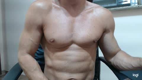 Snapshot of saradorj92 chatting on January 8, 2025, 5:59 am saradorj92 online show from January 8, 2025, 5:59 am