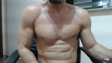 Snapshot of saradorj92 chatting on February 10, 2025, 5:36 am saradorj92 online show from February 10, 2025, 5:36 am