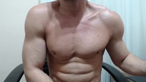 saradorj92 online show from September 13, 2025, 7:08 am