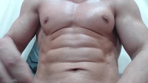 saradorj92 online show from September 24, 2025, 7:17 pm