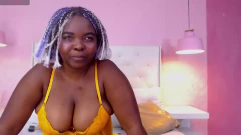 saradunss online show from September 19, 2025, 7:03 pm