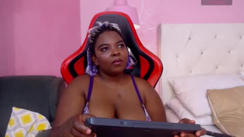 saradunss online show from September 30, 2025, 7:41 pm