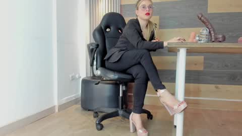 Sara Ferrera online show from January 9, 2025, 4:19 am