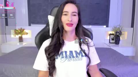 Snapshot of saragomez_1 chatting on September 20, 2025, 12:17 pm  Sara Gomez  online show from September 20, 2025, 12:17 pm