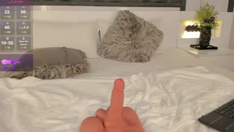  Sara Gomez  online show from March 25, 2026, 2:01 pm