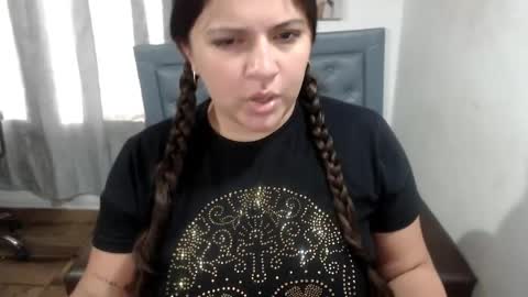 Snapshot of sarah_acero chatting on May 21, 2026, 4:14 pm sarah online show from May 21, 2026, 4:14 pm