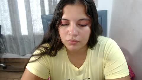 Snapshot of sarah_acero chatting on June 3, 2026, 2:33 pm sarah online show from June 3, 2026, 2:33 pm