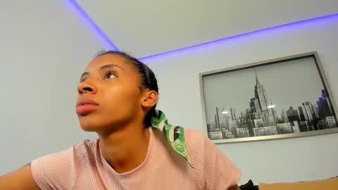 sarah_ashbourne online show from November 14, 2025, 12:15 pm