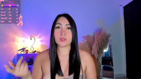 Snapshot of sarah_bali chatting on December 1, 2024, 11:47 pm Sarah Valkiria IG Sar lanister online show from December 1, 2024, 11:47 pm