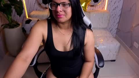 Snapshot of sarah_bay_tx chatting on July 1, 2026, 7:46 pm sarah_bay_tx online show from July 1, 2026, 7:46 pm