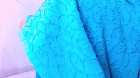 Snapshot of sarah_cream chatting on September 22, 2025, 10:45 pm Sarah online show from September 22, 2025, 10:45 pm