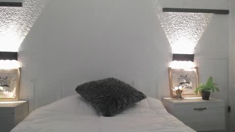 Sarah online show from January 15, 2026, 12:10 pm