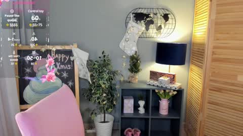 sarah_grows online show from December 2, 2024, 11:23 am