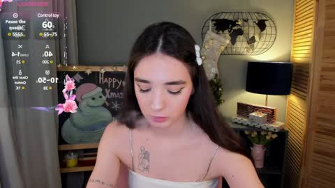 sarah_grows online show from December 5, 2024, 2:11 pm