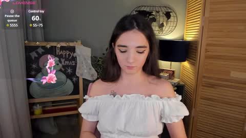 sarah_grows online show from December 9, 2024, 12:30 pm