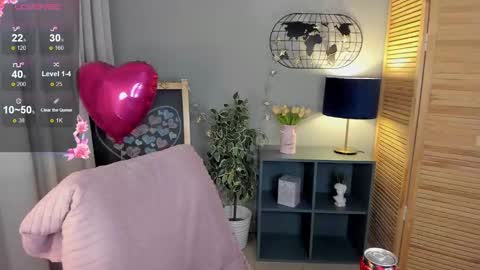 sarah_grows online show from March 8, 2025, 8:22 am